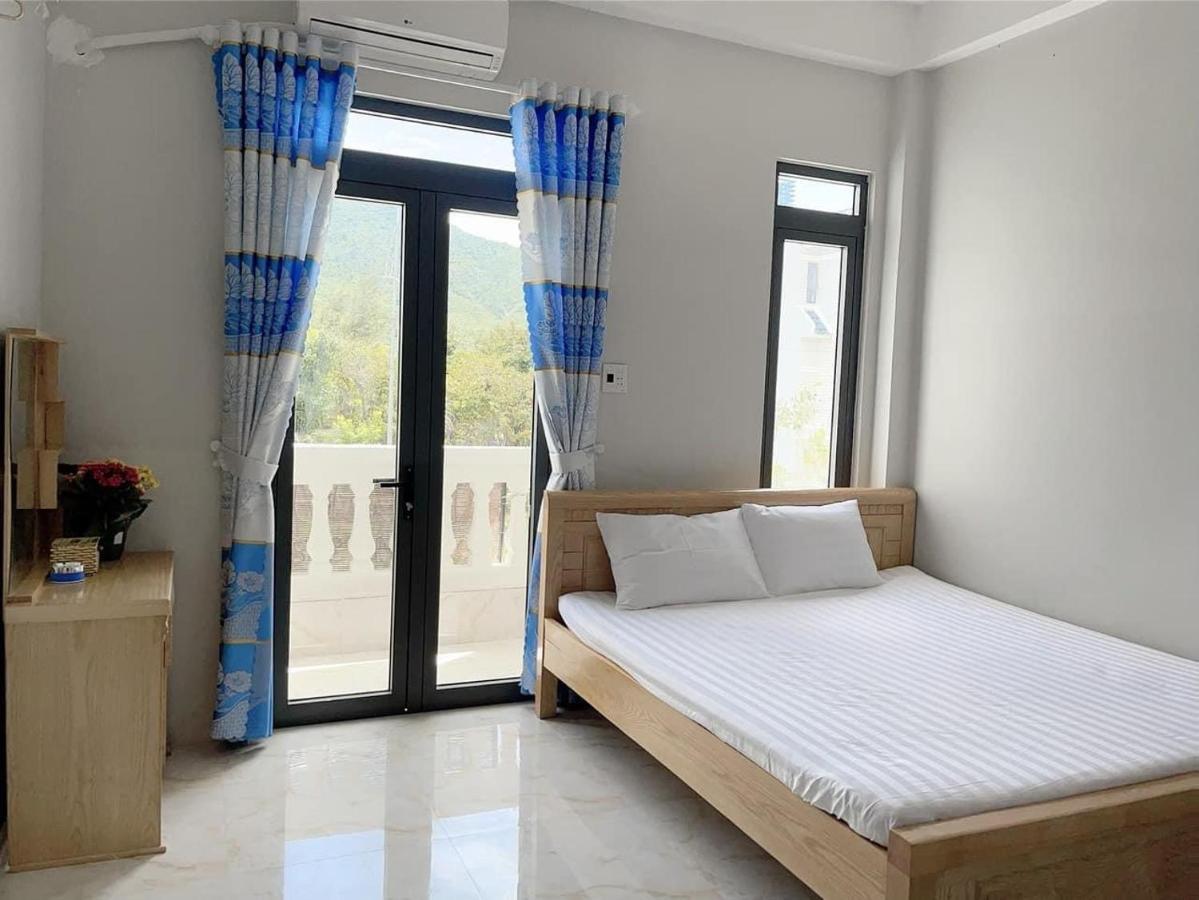 Moc Homestay- Near Bai Dai Beach Cam Lam Exteriör bild