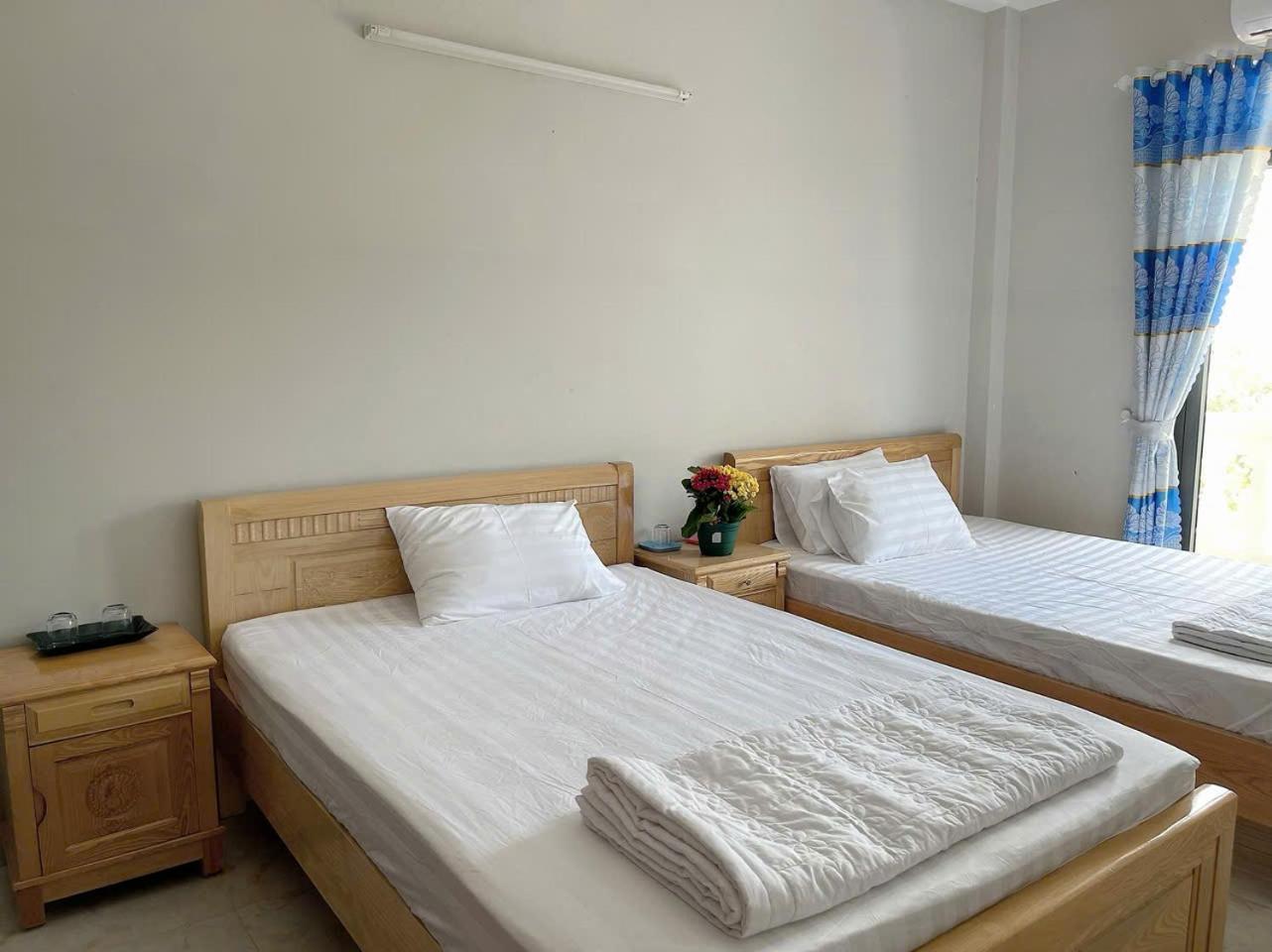 Moc Homestay- Near Bai Dai Beach Cam Lam Exteriör bild